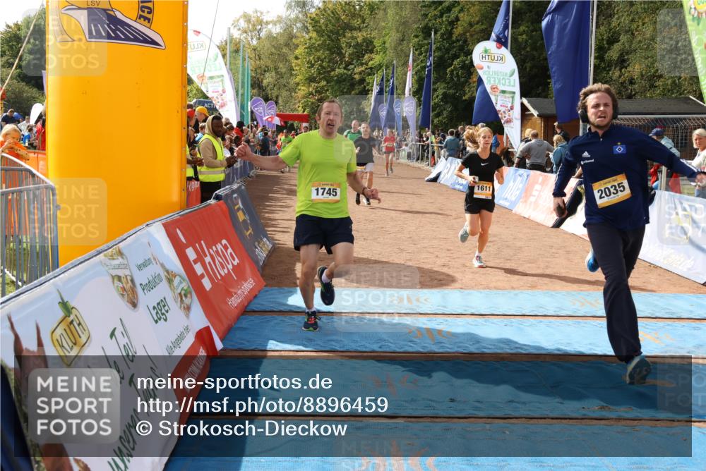 14.09.2025 - Airport Race Strokosch-Dieckow http://msf.ph/oto/8896459 14.09.2025 12:18:04 Ziel 305, 346, 1035, 1134, 1611, 1745, 2035, 4098, 4165, 5079 meine-sportfotos.de