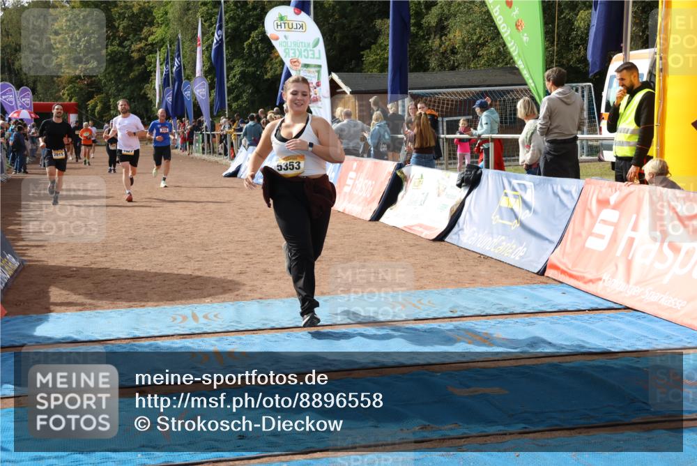 14.09.2025 - Airport Race Strokosch-Dieckow http://msf.ph/oto/8896558 14.09.2025 12:18:35 Ziel 234, 1027, 1189, 2015, 5353 meine-sportfotos.de