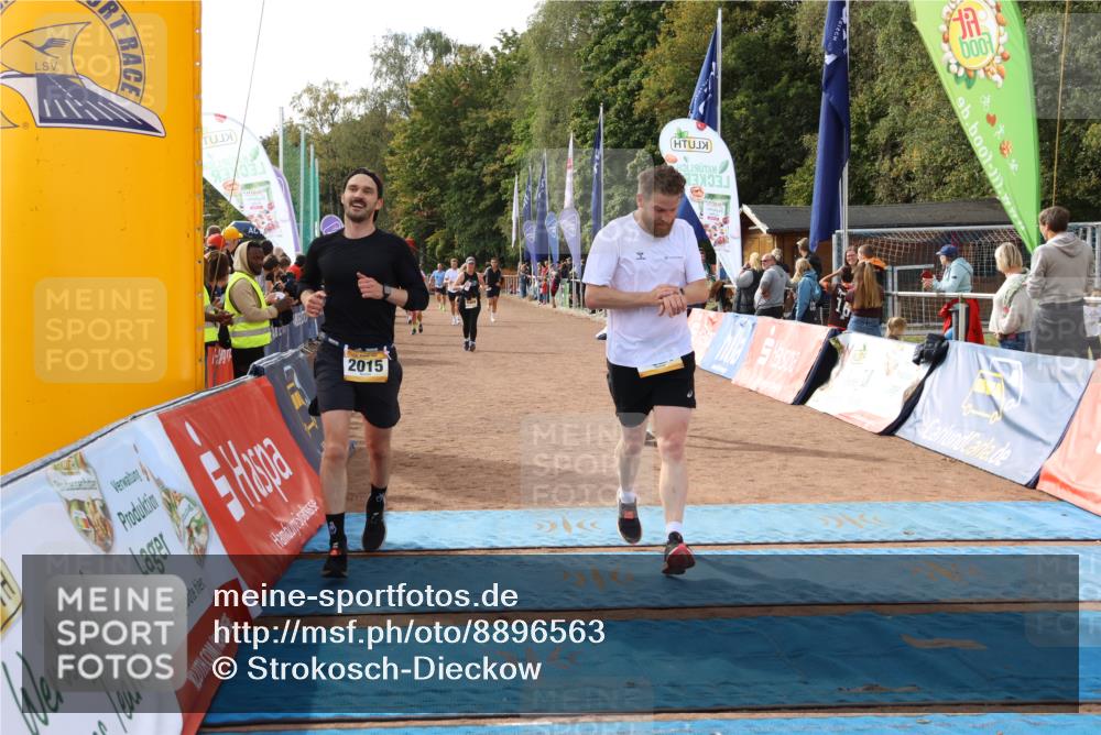 14.09.2025 - Airport Race Strokosch-Dieckow http://msf.ph/oto/8896563 14.09.2025 12:18:39 Ziel 234, 504, 907, 1027, 1189, 2015, 5353, 5409 meine-sportfotos.de