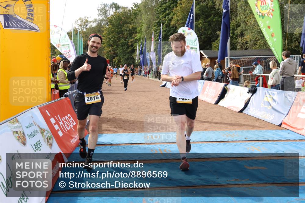 14.09.2025 - Airport Race Strokosch-Dieckow http://msf.ph/oto/8896569 14.09.2025 12:18:39 Ziel 234, 504, 907, 1027, 1189, 2015, 5353, 5409 meine-sportfotos.de