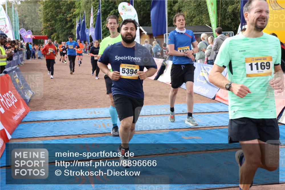 14.09.2025 - Airport Race Strokosch-Dieckow http://msf.ph/oto/8896666 14.09.2025 12:19:57 Ziel 2, 26, 62, 291, 595, 700, 740, 1169, 1255, 1274, 1720, 4095, 4244, 4252, 5058, 5210, 5394, 5422 meine-sportfotos.de