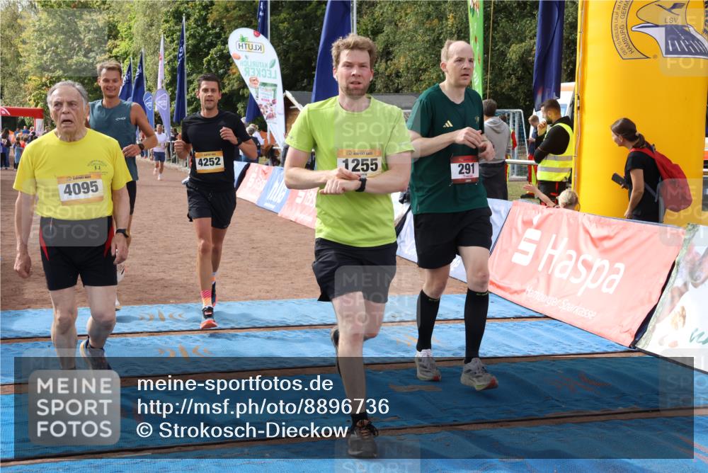 14.09.2025 - Airport Race Strokosch-Dieckow http://msf.ph/oto/8896736 14.09.2025 12:20:06 Ziel 26, 291, 595, 700, 1028, 1255, 4095, 4244, 4252, 5314 meine-sportfotos.de