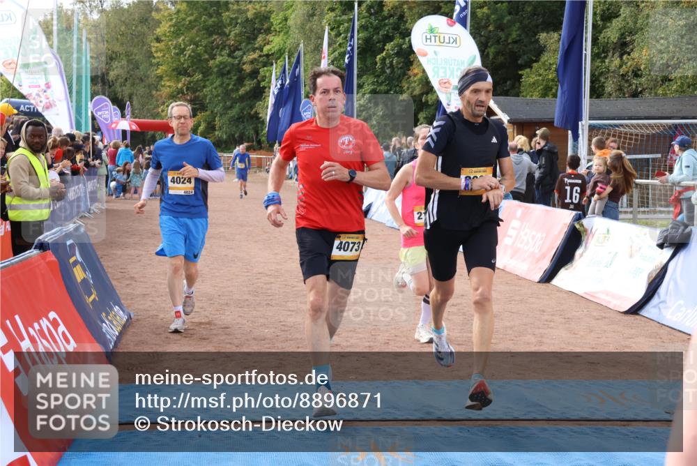 14.09.2025 - Airport Race Strokosch-Dieckow http://msf.ph/oto/8896871 14.09.2025 12:20:31 Ziel 221, 577, 826, 1053, 1172, 1873, 2009, 2180, 4024, 4050, 4073, 5031, 5371 meine-sportfotos.de