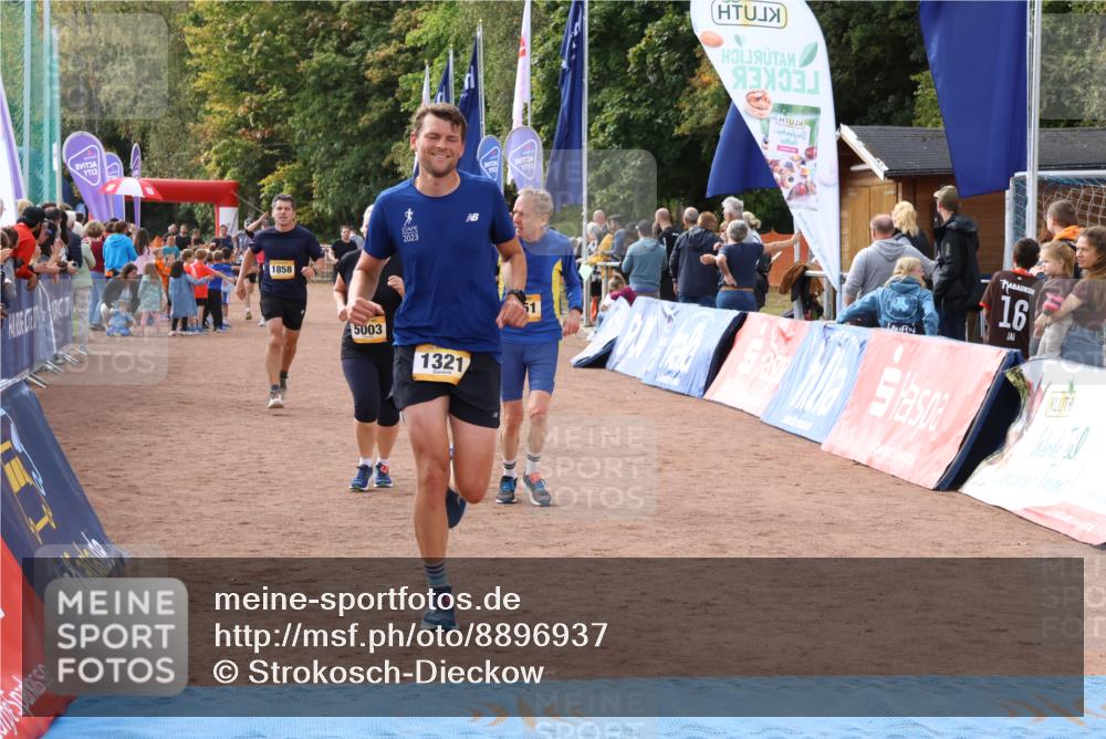 14.09.2025 - Airport Race Strokosch-Dieckow http://msf.ph/oto/8896937 14.09.2025 12:20:44 Ziel 577, 670, 717, 792, 1321, 1502, 1858, 4168, 5003, 5051, 5309 meine-sportfotos.de