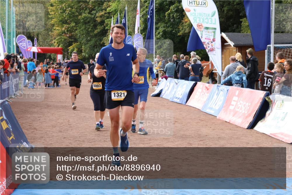 14.09.2025 - Airport Race Strokosch-Dieckow http://msf.ph/oto/8896940 14.09.2025 12:20:44 Ziel 577, 670, 717, 792, 1321, 1502, 1858, 4168, 5003, 5051, 5309 meine-sportfotos.de