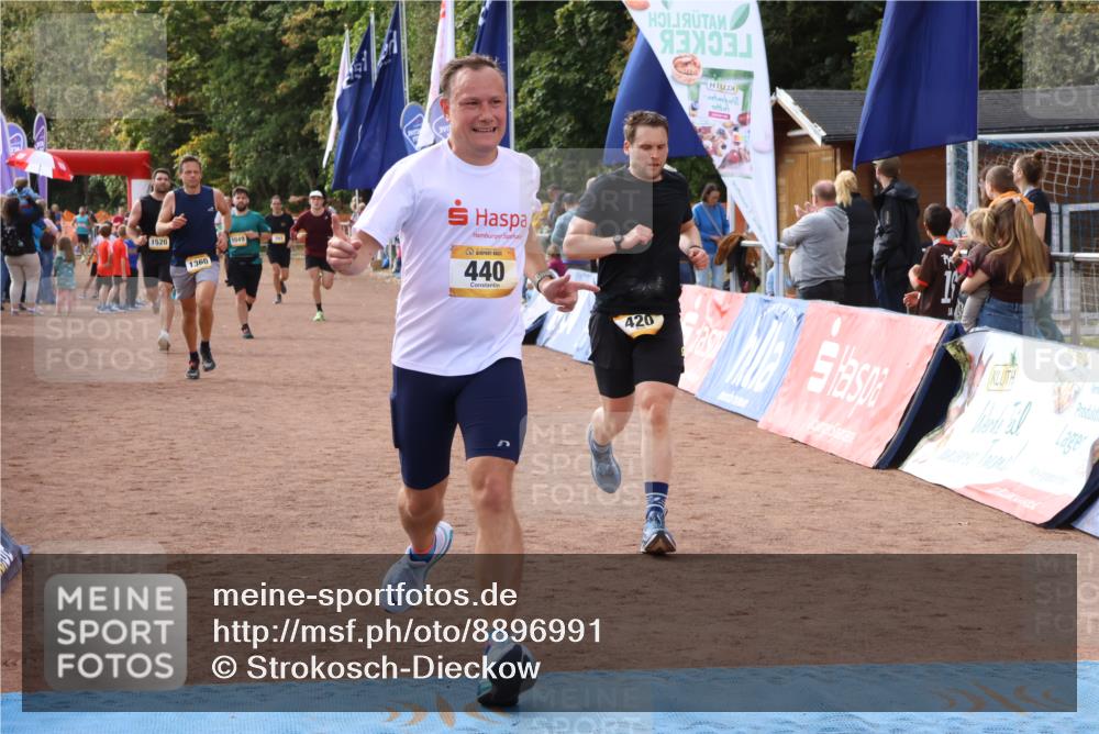 14.09.2025 - Airport Race Strokosch-Dieckow http://msf.ph/oto/8896991 14.09.2025 12:20:54 Ziel 420, 440, 670, 717, 792, 1049, 1360, 1520, 4168 meine-sportfotos.de