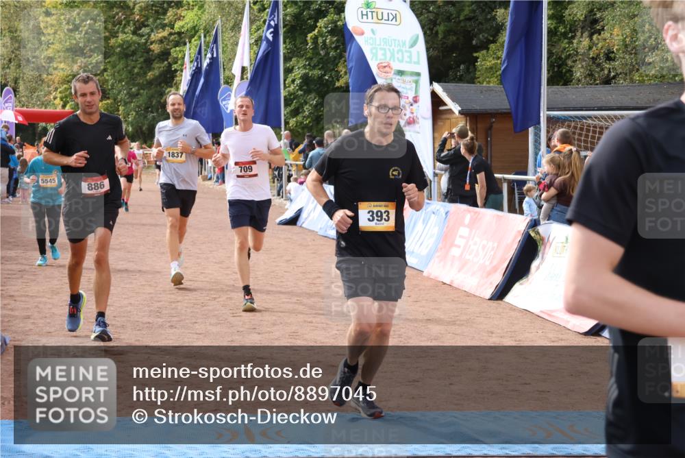 14.09.2025 - Airport Race Strokosch-Dieckow http://msf.ph/oto/8897045 14.09.2025 12:21:05 Ziel 306, 313, 393, 709, 715, 794, 886, 1049, 1837, 5300, 5545 meine-sportfotos.de