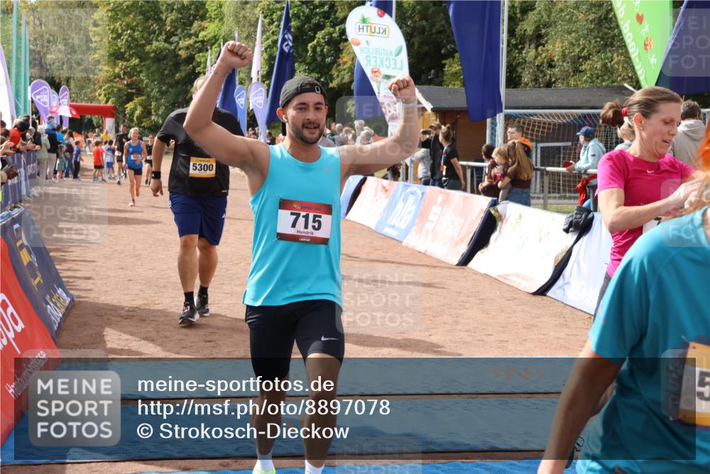 14.09.2025 - Airport Race Strokosch-Dieckow http://msf.ph/oto/8897078 14.09.2025 12:21:12 Ziel 8, 81, 313, 642, 689, 715, 794, 896, 1519, 5300, 5495, 5545 meine-sportfotos.de