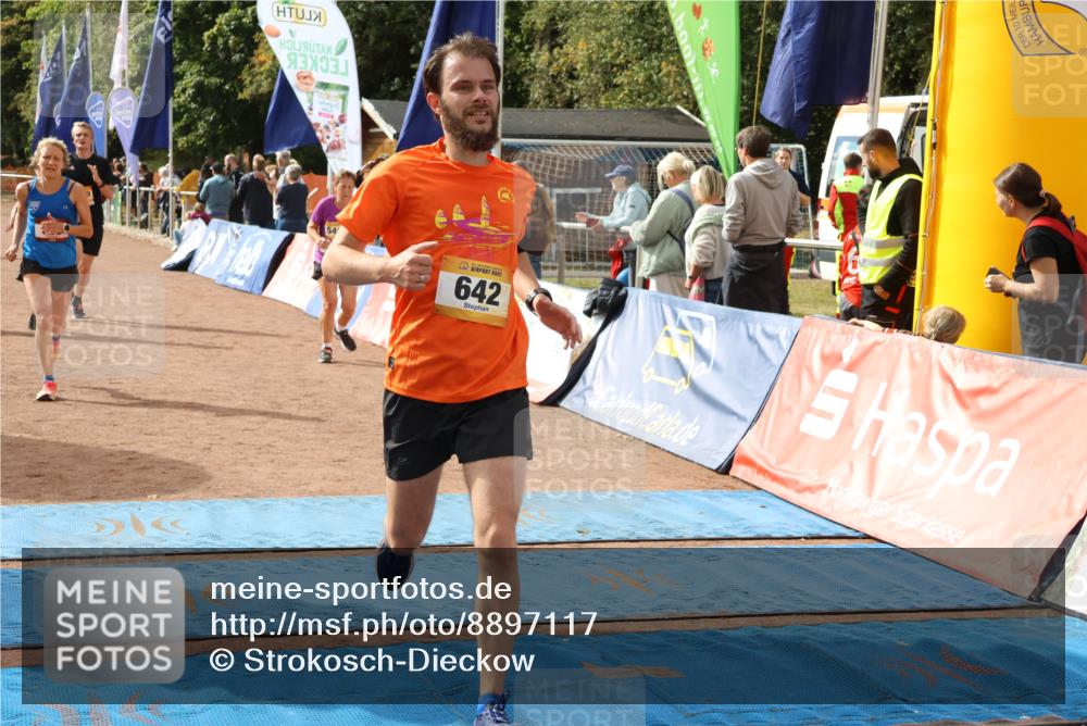 14.09.2025 - Airport Race Strokosch-Dieckow http://msf.ph/oto/8897117 14.09.2025 12:21:17 Ziel 8, 81, 313, 642, 689, 878, 896, 1519, 5300, 5495 meine-sportfotos.de