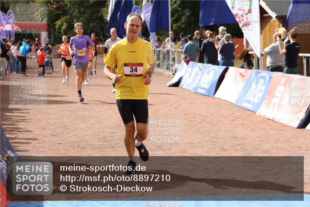 14.09.2025 - Airport Race Strokosch-Dieckow http://msf.ph/oto/8897210 14.09.2025 12:21:40 Ziel 34, 684, 1051, 1551, 1930, 4038 meine-sportfotos.de