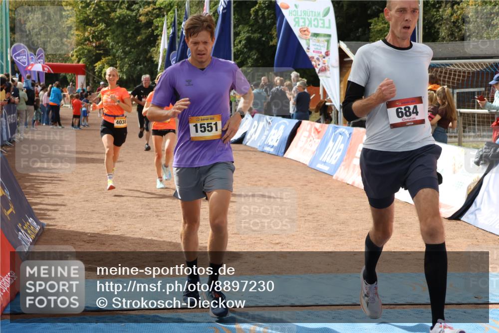 14.09.2025 - Airport Race Strokosch-Dieckow http://msf.ph/oto/8897230 14.09.2025 12:21:44 Ziel 31, 34, 684, 960, 1051, 1217, 1551, 4038 meine-sportfotos.de