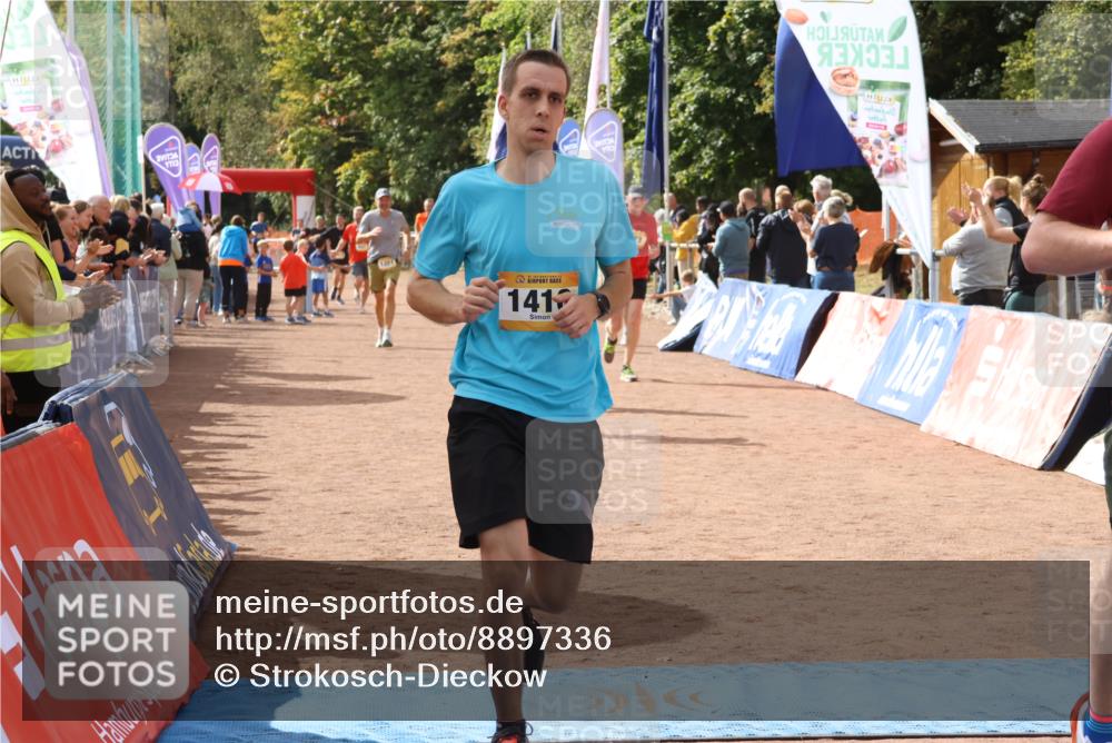 14.09.2025 - Airport Race Strokosch-Dieckow http://msf.ph/oto/8897336 14.09.2025 12:21:58 Ziel 435, 573, 721, 1187, 1201, 1394, 1410, 5001, 5410 meine-sportfotos.de