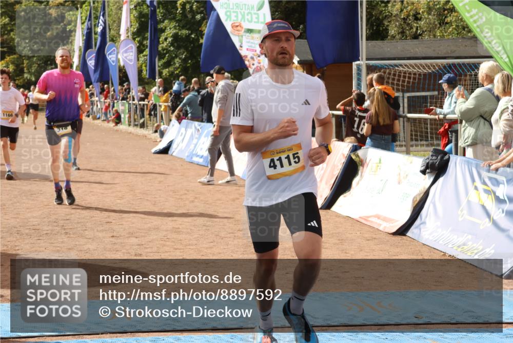 14.09.2025 - Airport Race Strokosch-Dieckow http://msf.ph/oto/8897592 14.09.2025 12:22:24 Ziel 18, 308, 316, 1166, 1565, 4115, 4183 meine-sportfotos.de