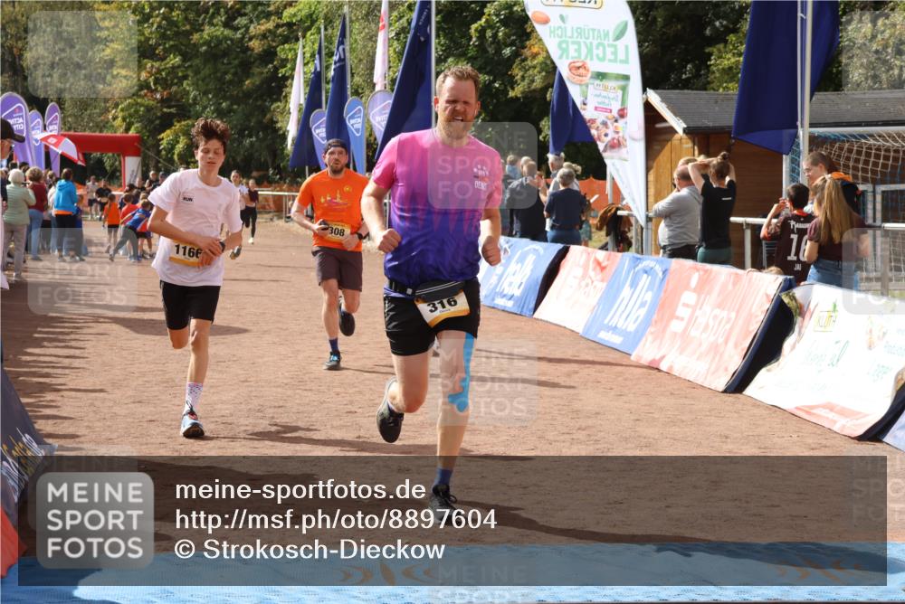 14.09.2025 - Airport Race Strokosch-Dieckow http://msf.ph/oto/8897604 14.09.2025 12:22:26 Ziel 308, 316, 1166, 4062, 4115, 4183 meine-sportfotos.de