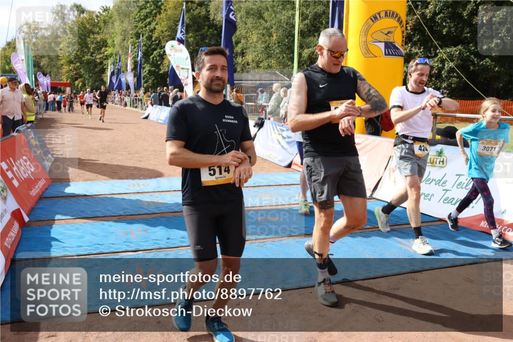 14.09.2025 - Airport Race Strokosch-Dieckow http://msf.ph/oto/8897762 14.09.2025 12:22:46 Ziel 168, 399, 409, 424, 514, 2087, 2105 meine-sportfotos.de
