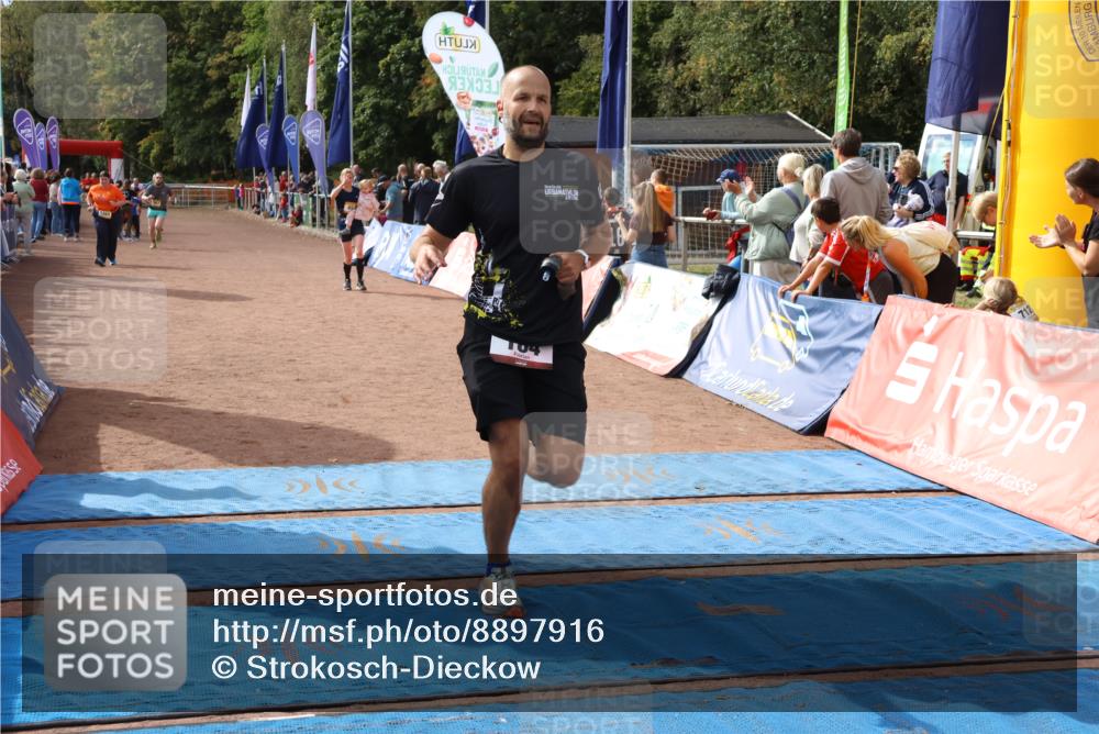 14.09.2025 - Airport Race Strokosch-Dieckow http://msf.ph/oto/8897916 14.09.2025 12:23:01 Ziel 184, 255, 452, 1347, 1667, 1694, 2053, 5260 meine-sportfotos.de