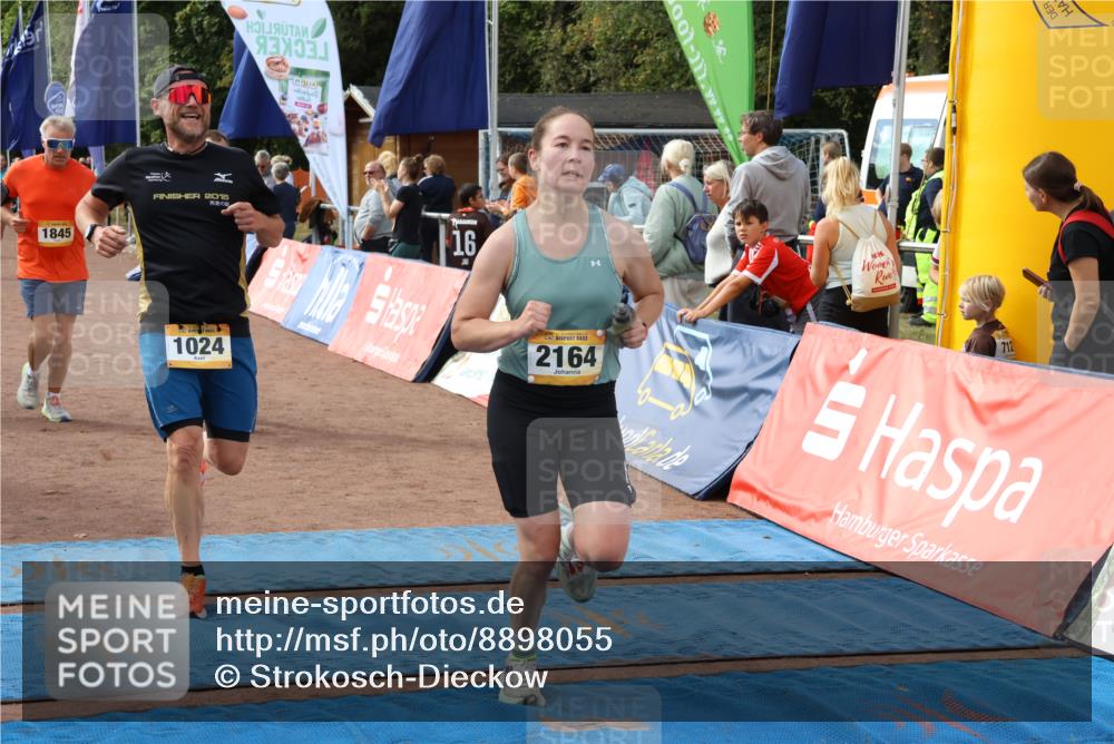 14.09.2025 - Airport Race Strokosch-Dieckow http://msf.ph/oto/8898055 14.09.2025 12:23:22 Ziel 1024, 1845, 1970, 2164, 4253, 5147, 5460 meine-sportfotos.de