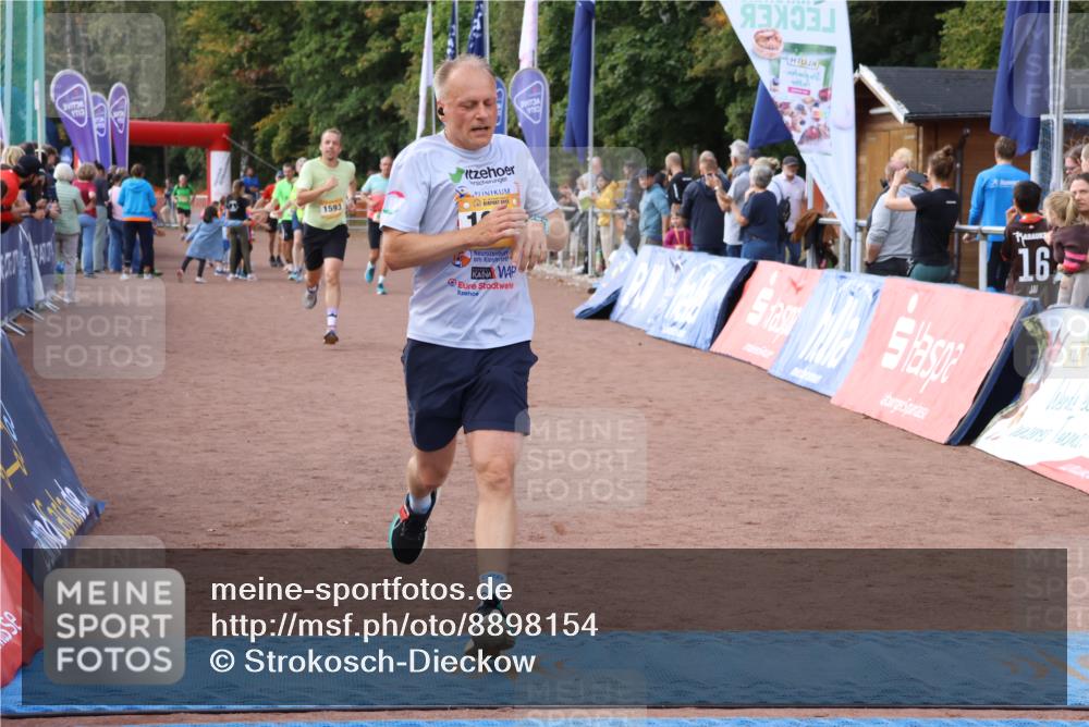 14.09.2025 - Airport Race Strokosch-Dieckow http://msf.ph/oto/8898154 14.09.2025 12:23:52 Ziel 398, 1157, 1593, 1984 meine-sportfotos.de