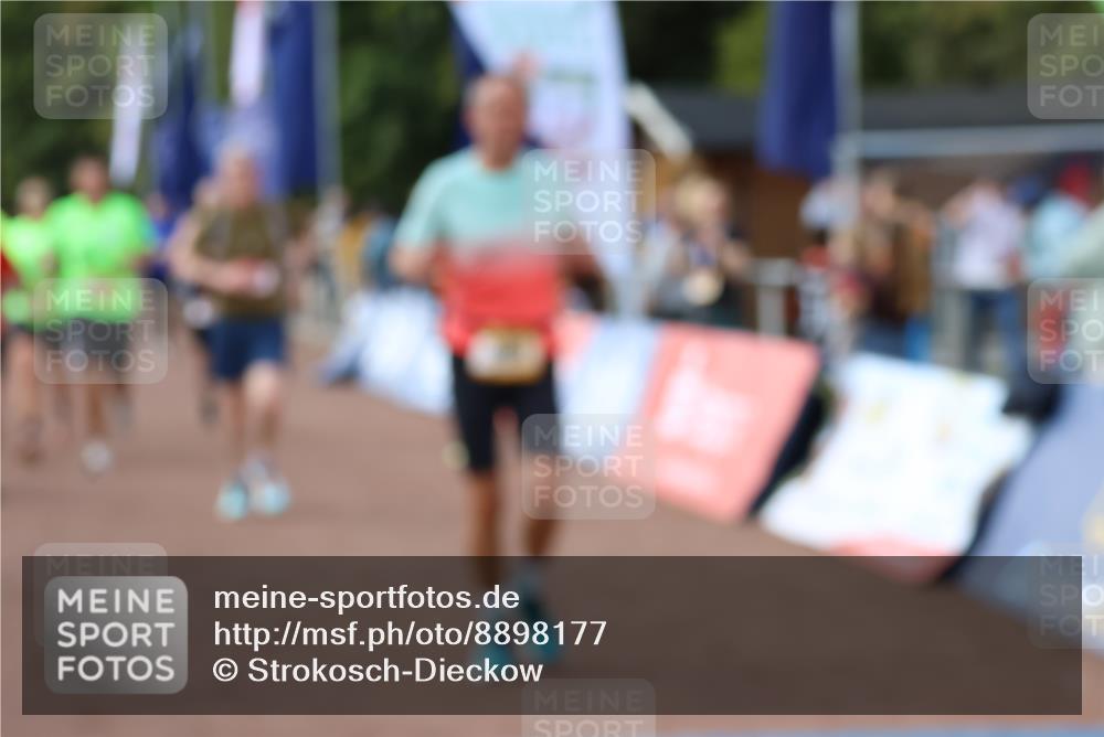14.09.2025 - Airport Race Strokosch-Dieckow http://msf.ph/oto/8898177 14.09.2025 12:24:00 Ziel 68, 385, 398, 416, 433, 780, 1593, 1826 meine-sportfotos.de