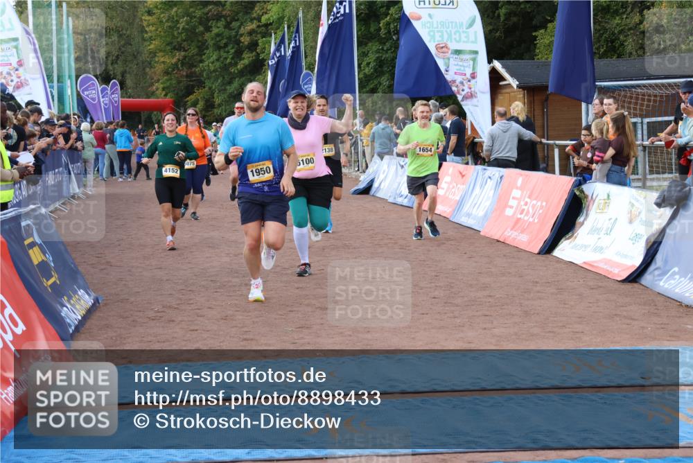 14.09.2025 - Airport Race Strokosch-Dieckow http://msf.ph/oto/8898433 14.09.2025 12:25:04 Ziel 442, 519, 810, 1139, 1194, 1258, 1644, 1654, 1950, 2138, 4152, 5075, 5100 meine-sportfotos.de