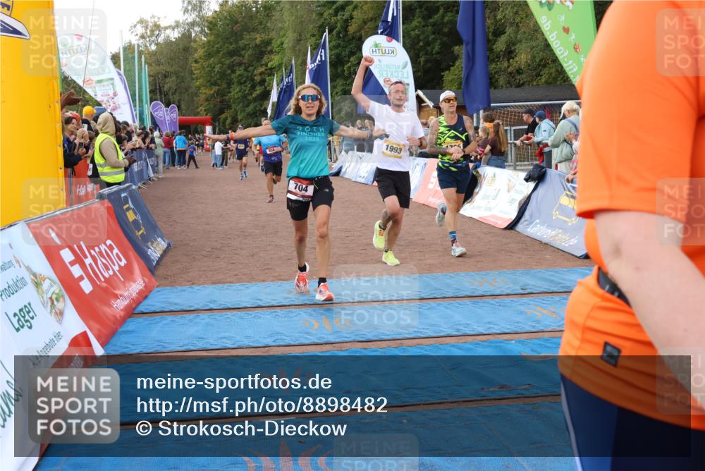 14.09.2025 - Airport Race Strokosch-Dieckow http://msf.ph/oto/8898482 14.09.2025 12:25:14 Ziel 704, 858, 1070, 1194, 1258, 1766, 1993, 2104, 4229, 5075 meine-sportfotos.de