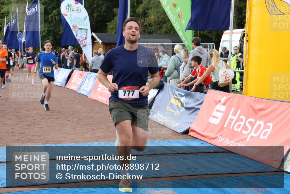 14.09.2025 - Airport Race Strokosch-Dieckow http://msf.ph/oto/8898712 14.09.2025 12:25:57 Ziel 253, 633, 649, 707, 777, 1078, 1344, 1346, 1717, 1792, 1880 meine-sportfotos.de