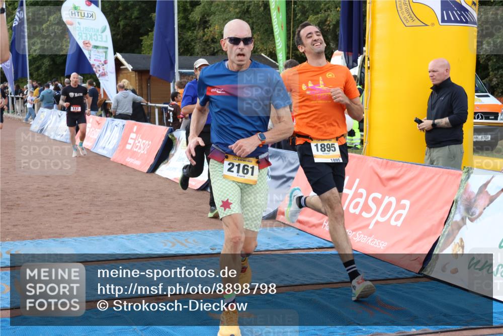 14.09.2025 - Airport Race Strokosch-Dieckow http://msf.ph/oto/8898798 14.09.2025 12:26:08 Ziel 96, 117, 245, 381, 1056, 1344, 1433, 1880, 1895, 1912, 2161, 4235, 5029 meine-sportfotos.de