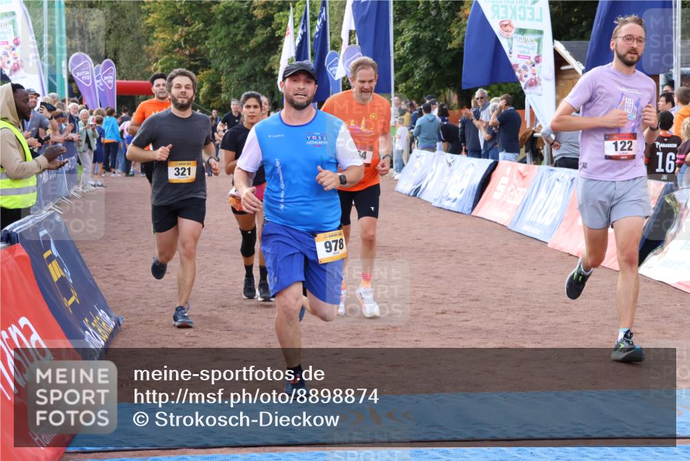 14.09.2025 - Airport Race Strokosch-Dieckow http://msf.ph/oto/8898874 14.09.2025 12:26:23 Ziel 122, 149, 151, 321, 334, 764, 978, 1276, 1312, 1401, 1575, 1881, 2038, 2135, 4240 meine-sportfotos.de