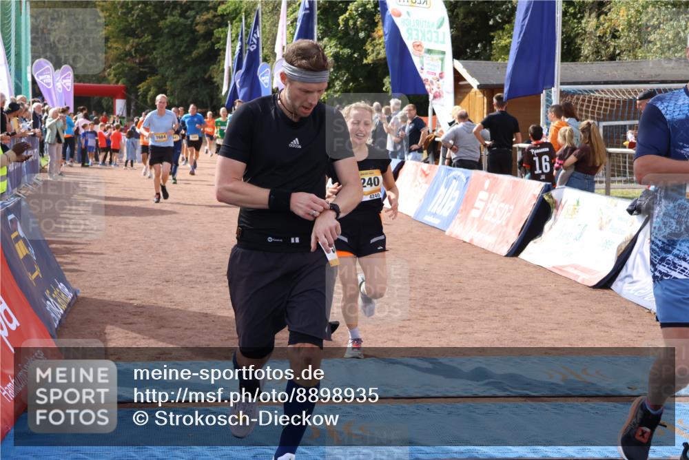 14.09.2025 - Airport Race Strokosch-Dieckow http://msf.ph/oto/8898935 14.09.2025 12:26:30 Ziel 285, 334, 733, 1110, 1276, 1312, 1592, 1684, 1881, 2135, 4047, 4069, 4240 meine-sportfotos.de