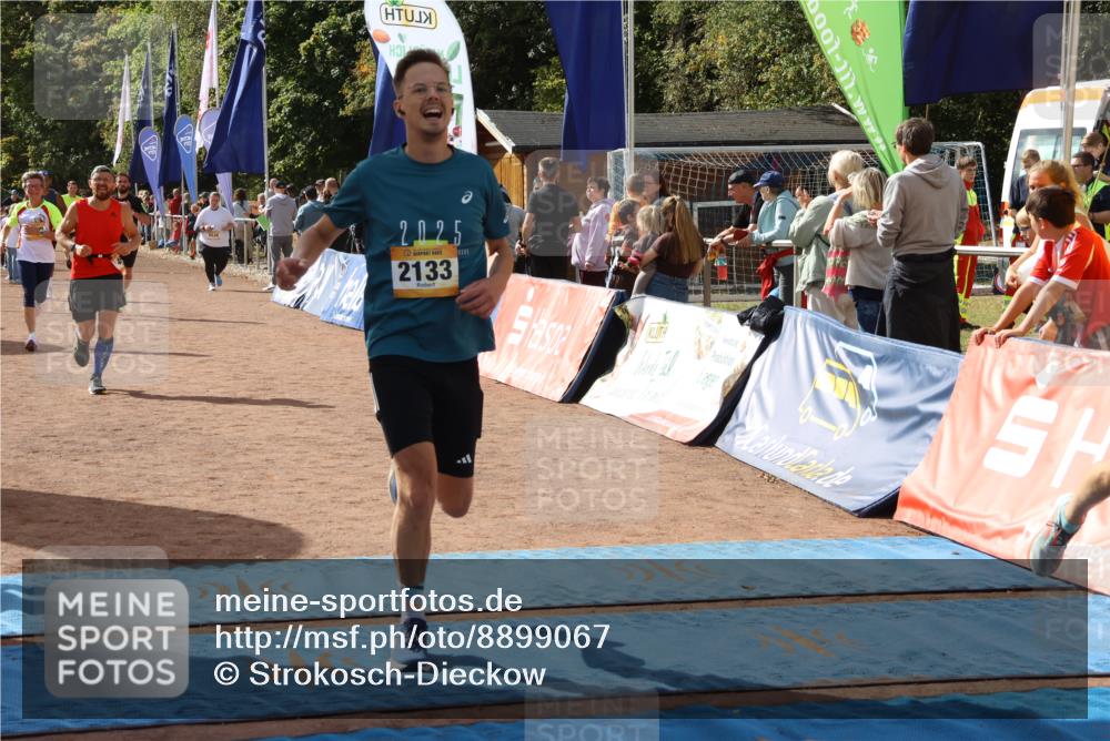14.09.2025 - Airport Race Strokosch-Dieckow http://msf.ph/oto/8899067 14.09.2025 12:26:47 Ziel 17, 330, 468, 1293, 1803, 2133, 4017, 4188 meine-sportfotos.de