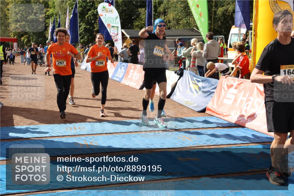 14.09.2025 - Airport Race Strokosch-Dieckow http://msf.ph/oto/8899195 14.09.2025 12:27:04 Ziel 123, 277, 297, 298, 562, 589, 644, 805, 1036, 1414, 1643, 1658, 1707, 1776, 1960, 4135, 4181, 5530 meine-sportfotos.de