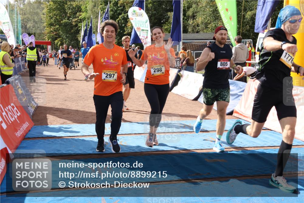 14.09.2025 - Airport Race Strokosch-Dieckow http://msf.ph/oto/8899215 14.09.2025 12:27:05 Ziel 73, 123, 172, 277, 297, 298, 562, 589, 644, 805, 1036, 1414, 1643, 1658, 1707, 1776, 1960, 5530 meine-sportfotos.de