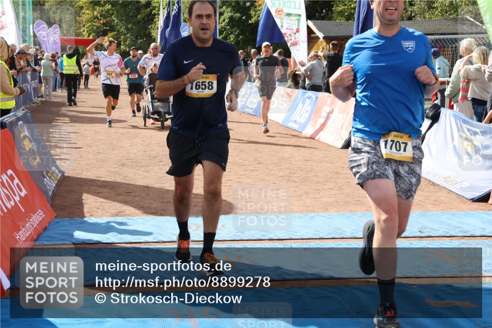 14.09.2025 - Airport Race Strokosch-Dieckow http://msf.ph/oto/8899278 14.09.2025 12:27:09 Ziel 73, 172, 277, 297, 298, 562, 589, 644, 1036, 1414, 1621, 1658, 1707, 1960, 4187 meine-sportfotos.de