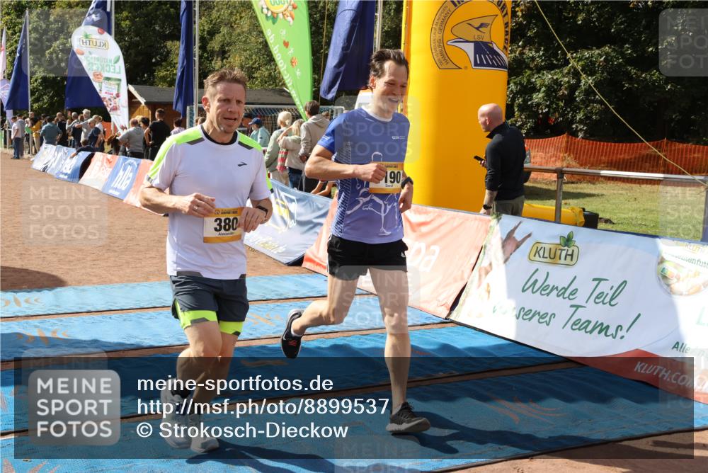 14.09.2025 - Airport Race Strokosch-Dieckow http://msf.ph/oto/8899537 14.09.2025 12:27:28 Ziel 380, 1190, 4175, 5099 meine-sportfotos.de