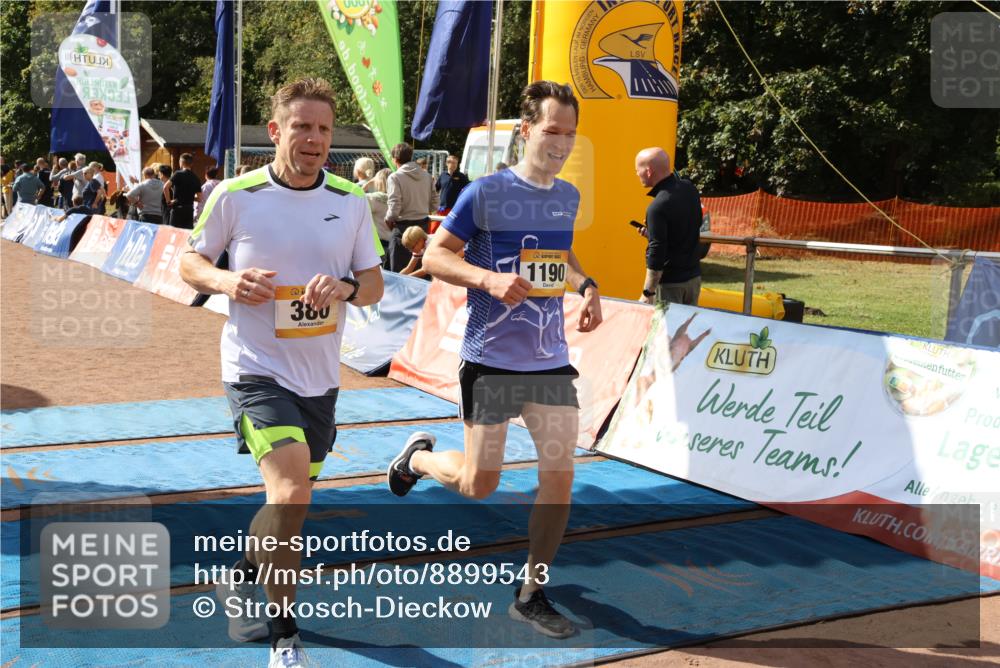 14.09.2025 - Airport Race Strokosch-Dieckow http://msf.ph/oto/8899543 14.09.2025 12:27:28 Ziel 380, 1190, 4175, 5099 meine-sportfotos.de