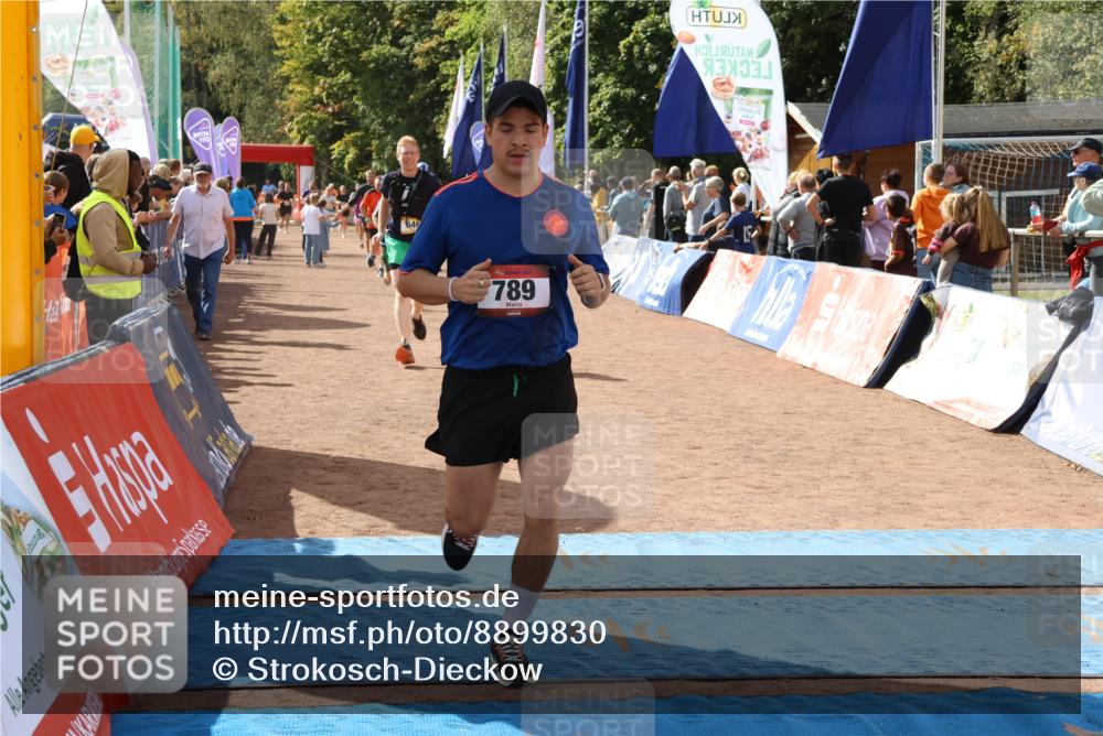 14.09.2025 - Airport Race Strokosch-Dieckow http://msf.ph/oto/8899830 14.09.2025 12:28:02 Ziel 33, 139, 222, 498, 646, 789, 1897, 1988 meine-sportfotos.de