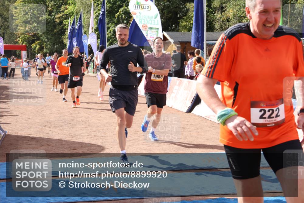 14.09.2025 - Airport Race Strokosch-Dieckow http://msf.ph/oto/8899920 14.09.2025 12:28:10 Ziel 33, 126, 139, 222, 242, 281, 365, 498, 716, 1073, 1897, 1988, 2022, 2023, 4032, 4129 meine-sportfotos.de