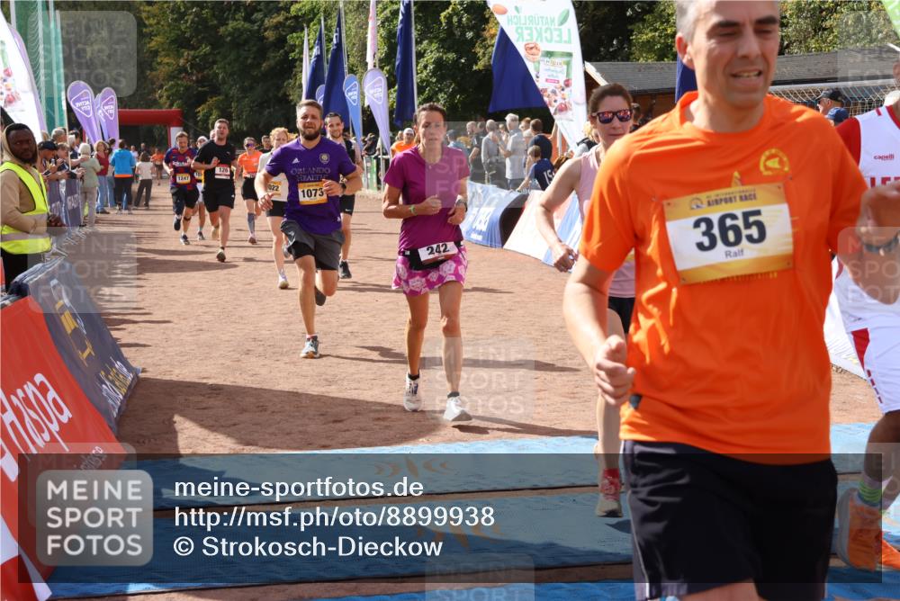 14.09.2025 - Airport Race Strokosch-Dieckow http://msf.ph/oto/8899938 14.09.2025 12:28:15 Ziel 126, 139, 161, 242, 281, 365, 487, 587, 716, 765, 824, 1018, 1073, 1076, 1247, 1399, 1988, 2021, 2022, 2023, 4032, 4129 meine-sportfotos.de