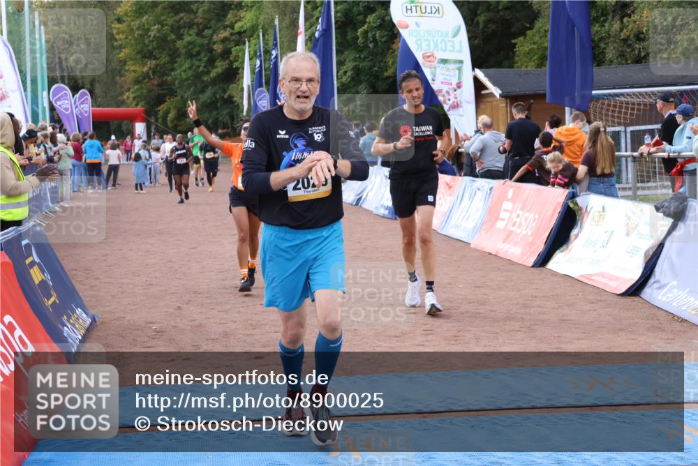 14.09.2025 - Airport Race Strokosch-Dieckow http://msf.ph/oto/8900025 14.09.2025 12:28:32 Ziel 118, 141, 885, 1127, 1842, 2029, 4068 meine-sportfotos.de