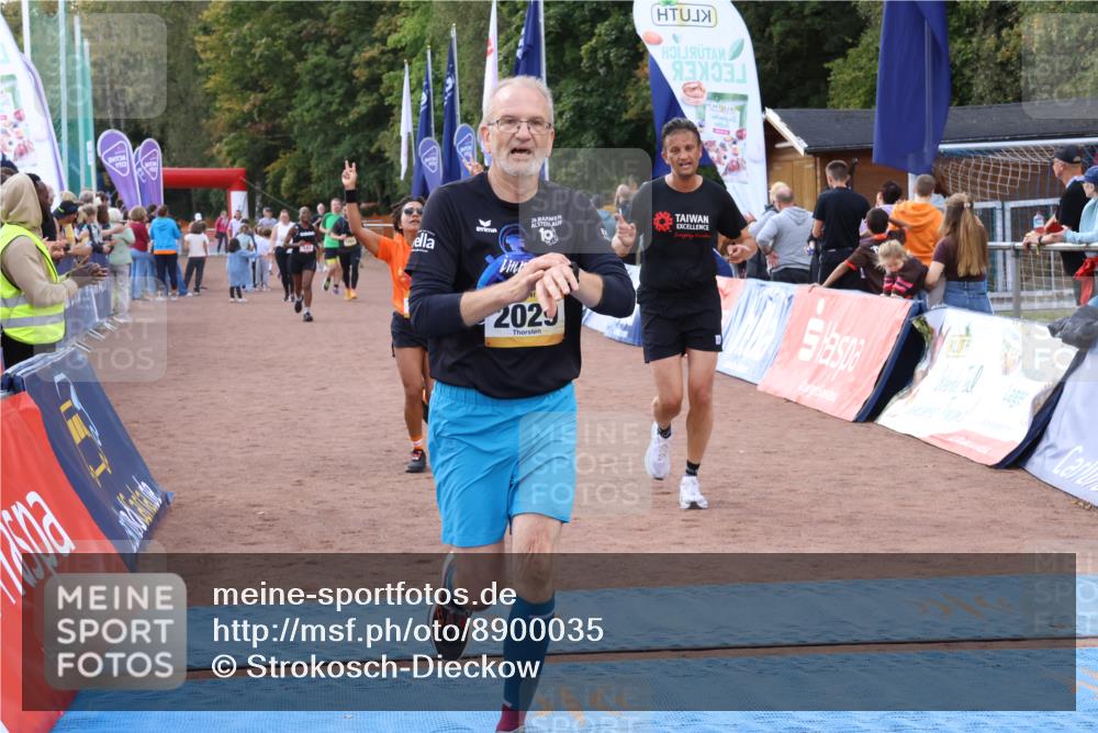 14.09.2025 - Airport Race Strokosch-Dieckow http://msf.ph/oto/8900035 14.09.2025 12:28:32 Ziel 118, 141, 885, 1127, 1842, 2029, 4068 meine-sportfotos.de