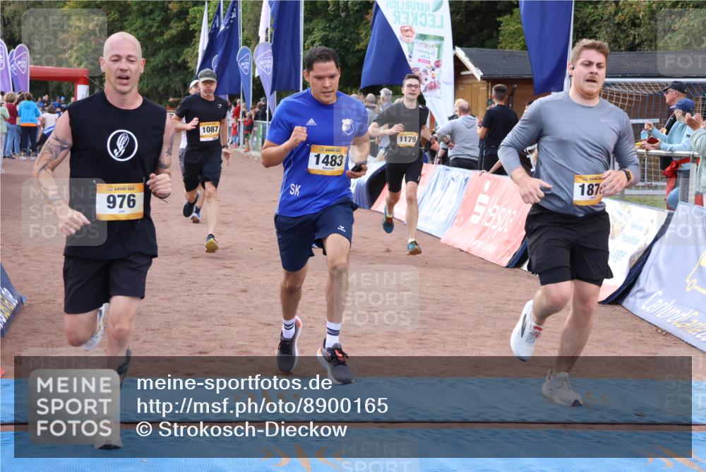 14.09.2025 - Airport Race Strokosch-Dieckow http://msf.ph/oto/8900165 14.09.2025 12:28:57 Ziel 134, 406, 785, 976, 1087, 1179, 1483, 1878, 2016, 4195 meine-sportfotos.de