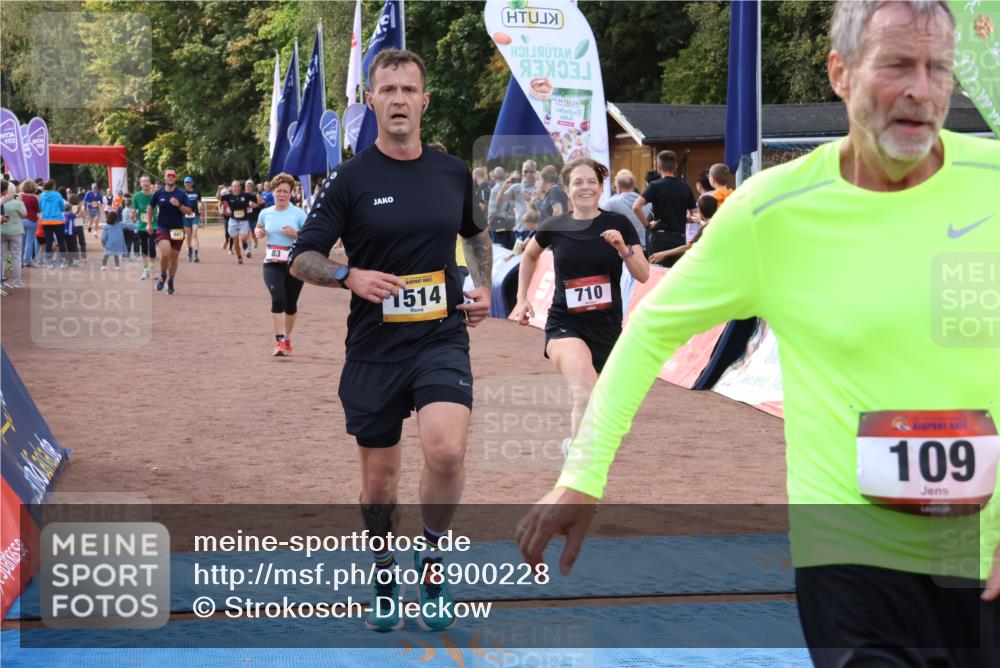 14.09.2025 - Airport Race Strokosch-Dieckow http://msf.ph/oto/8900228 14.09.2025 12:29:08 Ziel 109, 549, 710, 785, 941, 1415, 1514, 1664, 2122, 4195 meine-sportfotos.de