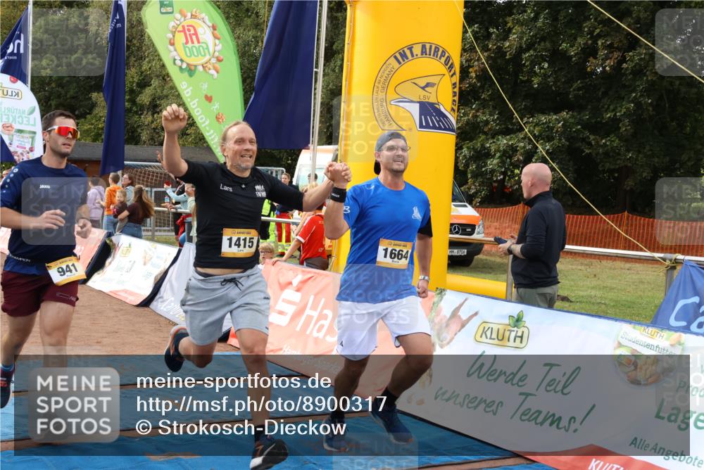 14.09.2025 - Airport Race Strokosch-Dieckow http://msf.ph/oto/8900317 14.09.2025 12:29:15 Ziel 145, 236, 457, 941, 1415, 1432, 1540, 1601, 1664, 1882, 1975, 2122 meine-sportfotos.de