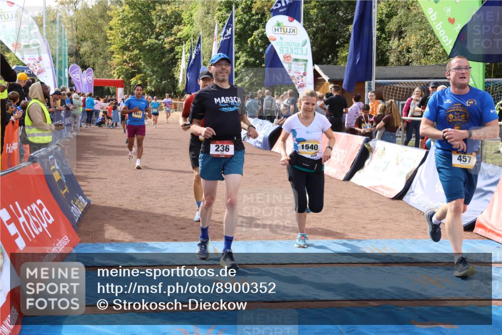 14.09.2025 - Airport Race Strokosch-Dieckow http://msf.ph/oto/8900352 14.09.2025 12:29:20 Ziel 145, 236, 428, 457, 729, 1432, 1442, 1540, 1601, 1678, 1882, 1975 meine-sportfotos.de