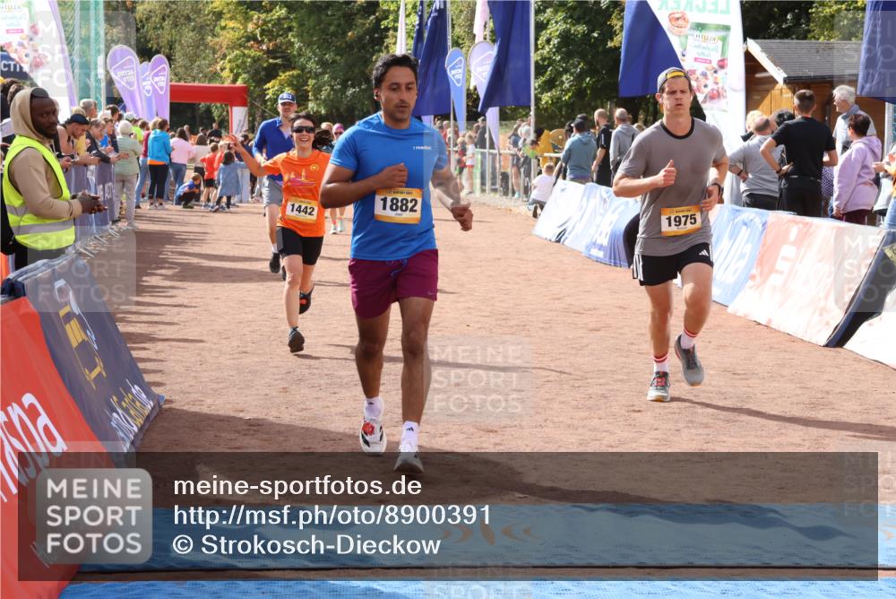 14.09.2025 - Airport Race Strokosch-Dieckow http://msf.ph/oto/8900391 14.09.2025 12:29:23 Ziel 236, 428, 457, 729, 1442, 1540, 1601, 1678, 1882, 1883, 1905, 1975, 4213 meine-sportfotos.de