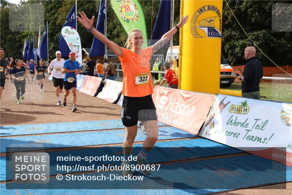 14.09.2025 - Airport Race Strokosch-Dieckow http://msf.ph/oto/8900687 14.09.2025 12:29:54 Ziel 226, 322, 1042, 1126, 1356, 1423, 1451, 1468, 1647, 1690, 1944, 4160, 4236, 4246, 5137, 5385 meine-sportfotos.de