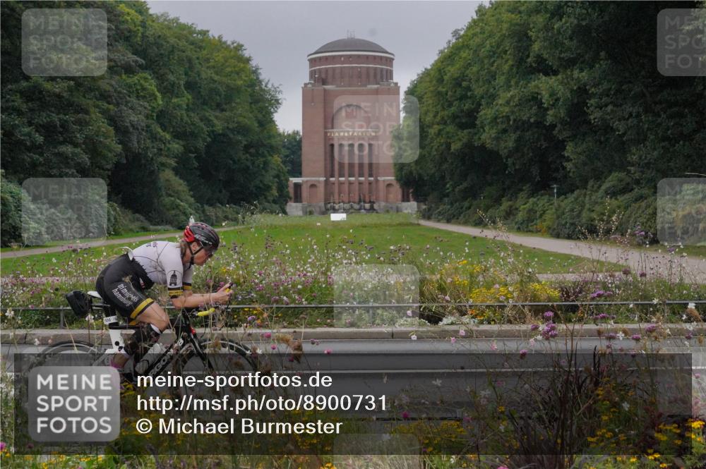 14.09.2025 - Stadtparktriathlon Michael Burmester http://msf.ph/oto/8900731 14.09.2025 09:20:21 Radfahren 371, 419, 445, 469, 505, 506 meine-sportfotos.de
