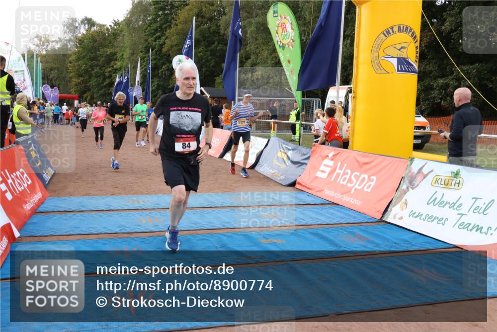 14.09.2025 - Airport Race Strokosch-Dieckow http://msf.ph/oto/8900774 14.09.2025 12:30:07 Ziel 84, 89, 967, 982, 1171, 1183, 1341, 1395, 1748, 1969, 4067, 4076, 4246 meine-sportfotos.de
