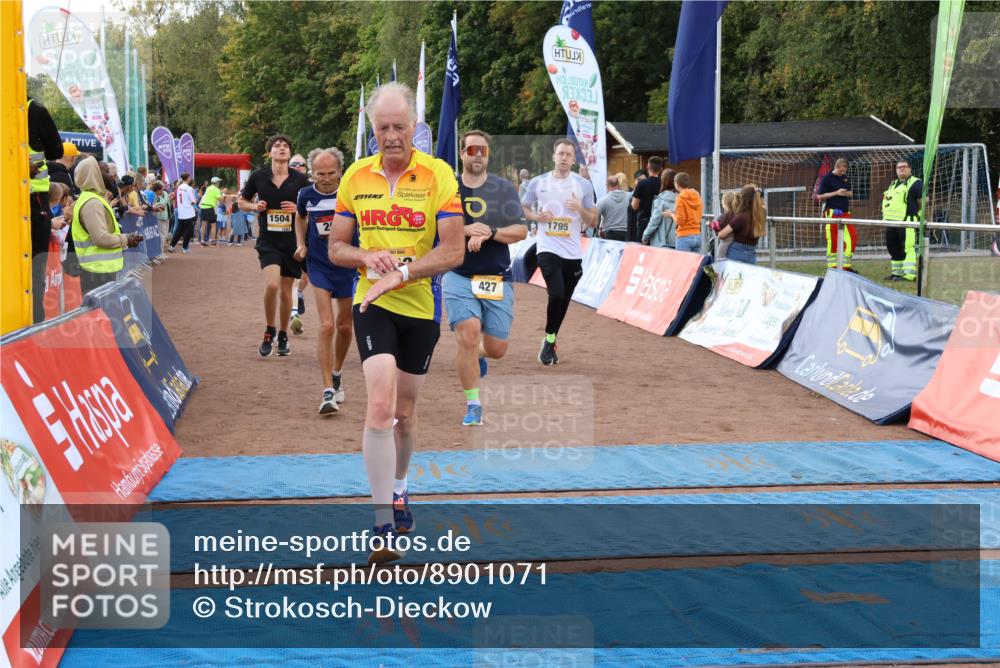 14.09.2025 - Airport Race Strokosch-Dieckow http://msf.ph/oto/8901071 14.09.2025 12:30:38 Ziel 113, 261, 283, 408, 427, 1205, 1243, 1446, 1504, 1795, 1809, 1885, 5056 meine-sportfotos.de