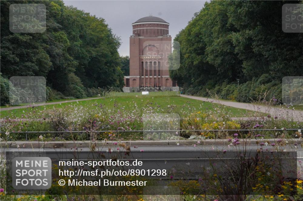 14.09.2025 - Stadtparktriathlon Michael Burmester http://msf.ph/oto/8901298 14.09.2025 09:23:53 Radfahren 391, 394, 453 meine-sportfotos.de